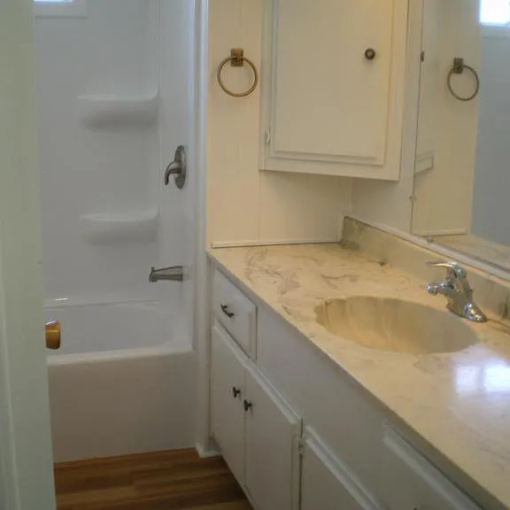 101 San Mateo Cir — Photo 8