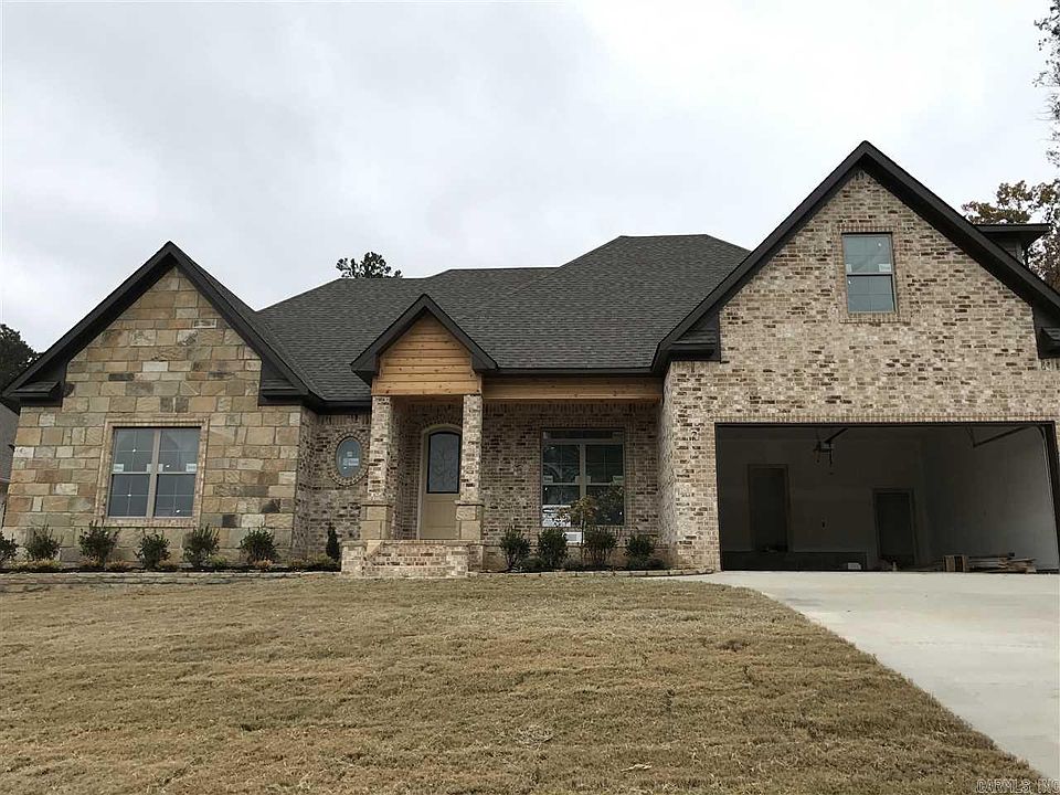1st image of 713 Valley Court Dr