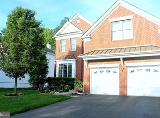 3 Kent Ct, Princeton, NJ 08540