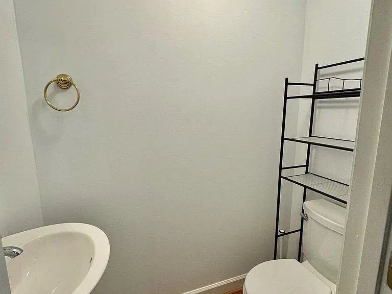 2128 Brigadier Blvd — Photo 4