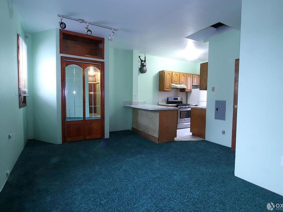 1st image of 2168 35th St APT 5D