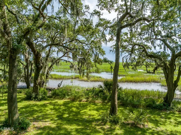 59 River Pl, Beaufort, SC 29906