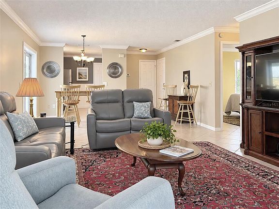 3rd image of 1318 BALBOA COURT