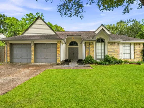 1019 Margate Ct, Pearland, TX 77584