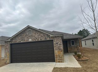 8117 Donna Dr, North Little Rock, AR 72113