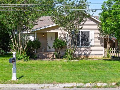 704 N Main, Burnet, TX, 78611