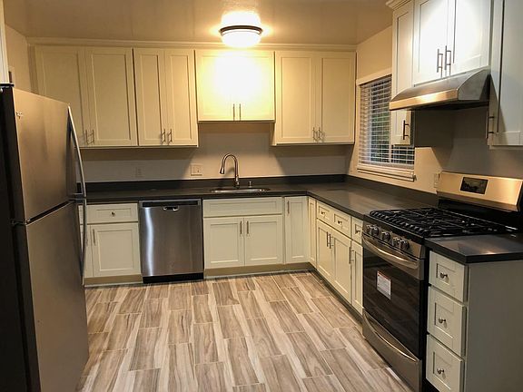 2nd image of 1521 Terra Nova Blvd