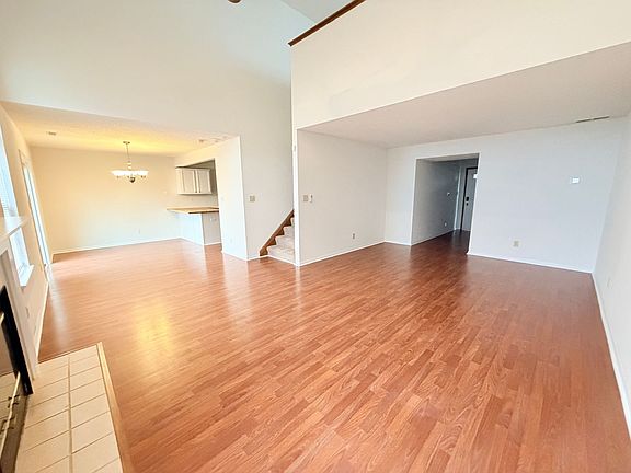 3rd image of 1555 Blue Brook Way