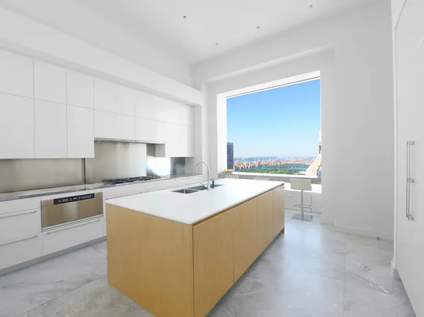 432 Park Avenue image 3 of 20