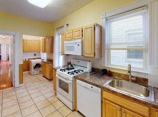 787 Columbia Rd FLOOR 3, Dorchester, MA 02125