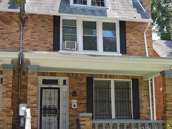 2nd image of 1711 Minnesota Ave SE
