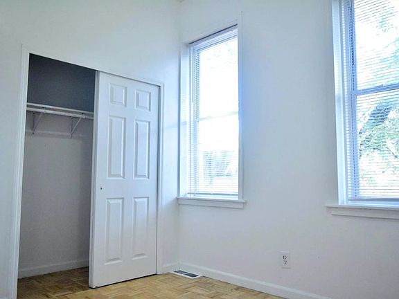 5th image of 2743 Pestalozzi St #1E