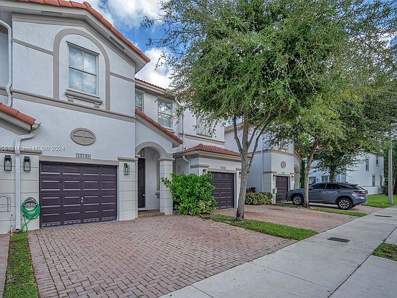 3rd image of 10749 NW 78th Ter #10749