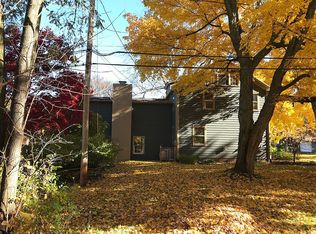 47 Brook Rd, Pittsford, NY 14534