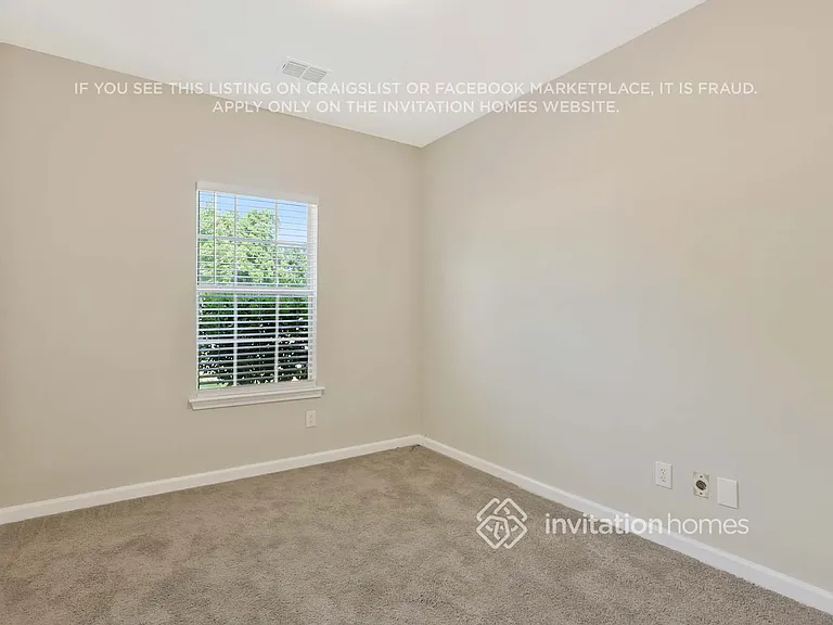 352 The Gables Dr — Photo 17