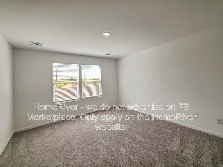 757 Dylan Ct — Photo 12