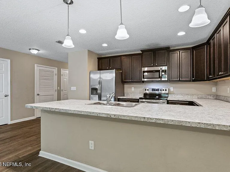 2235 Bayview Rd — Photo 10