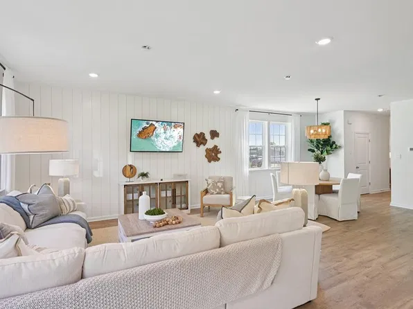 209 Scotty Blvd #702, Rio Grande, NJ 08242
