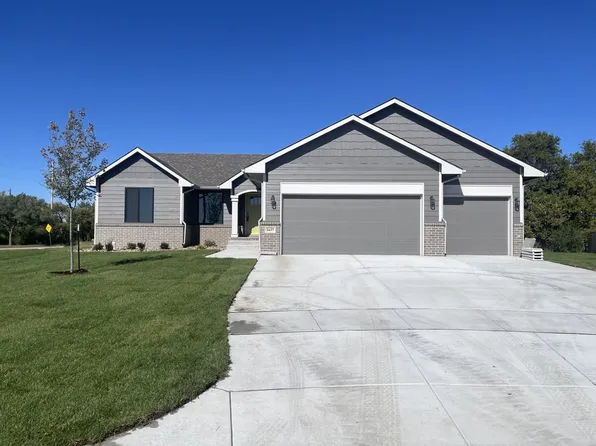 1637 N Magnolia Ct, Andover, KS 67002