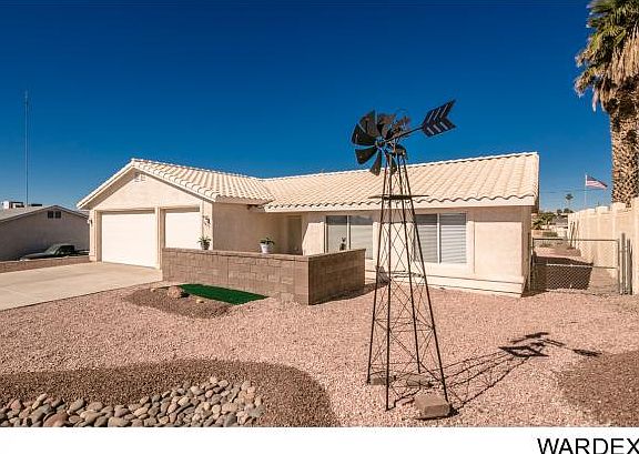 2nd image of 3455 Mockingbird Dr