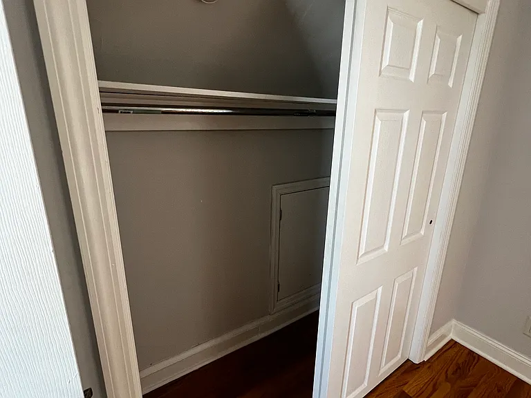 905 Grand Ave #4 — Photo 11