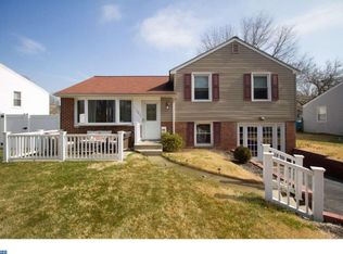 11083 Waldemire Dr, Philadelphia, PA 19154