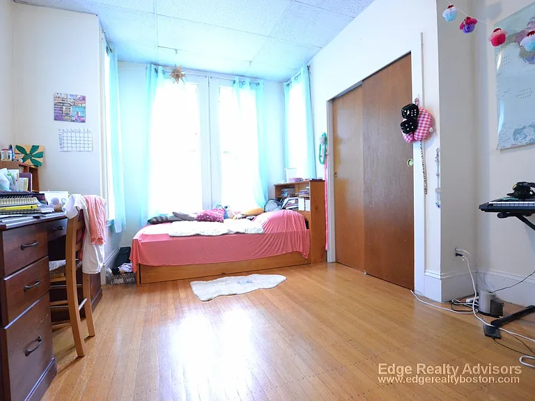 7 Sparhawk St #1 — Photo 5