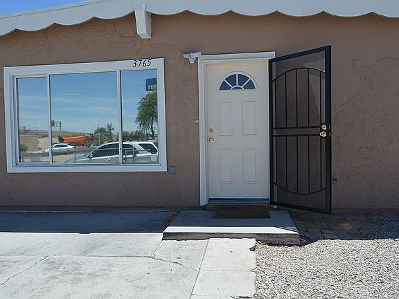 5th image of 3765 Hawaii Ave