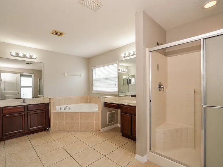 7751 Beridale Ct — Photo 11
