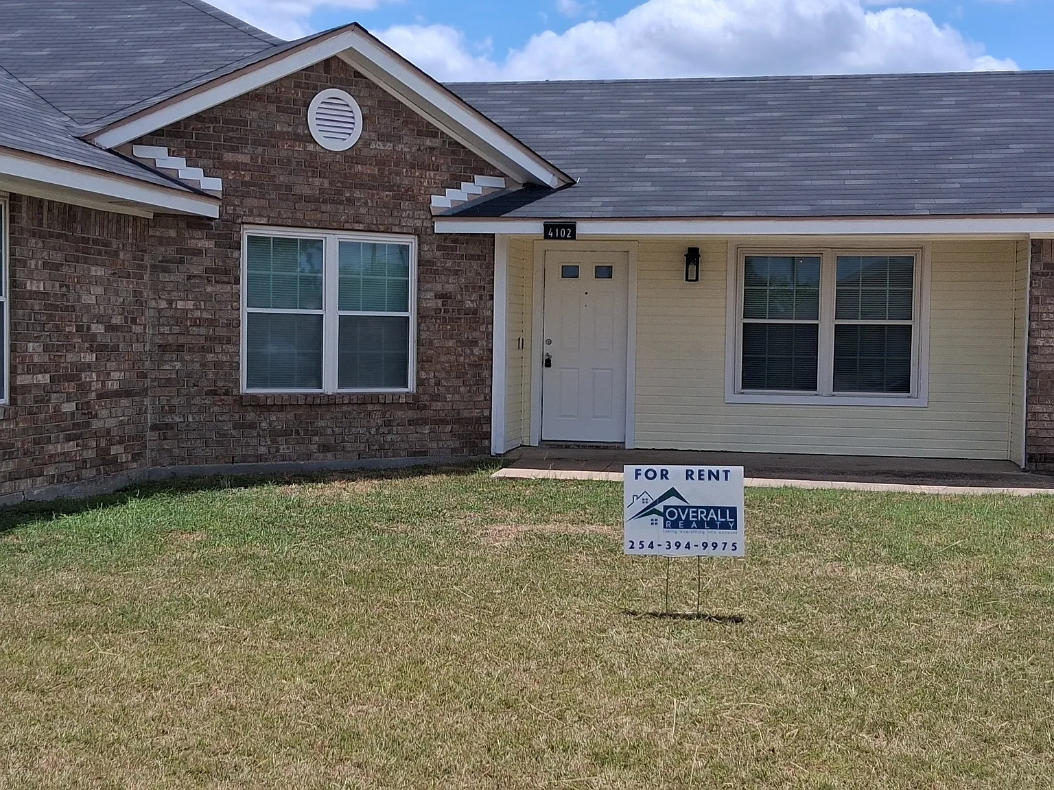 Carolyn 4102 - 1 — Photo 1