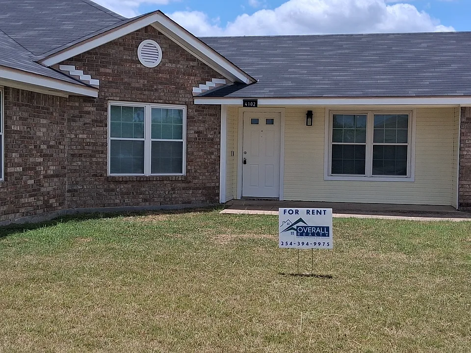 4102 Carolyn Dr