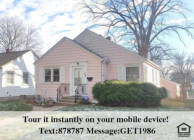 2nd image of 1986 Hawthorne Ave E