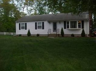 15 Freedom Rd, Forestdale, MA 02644