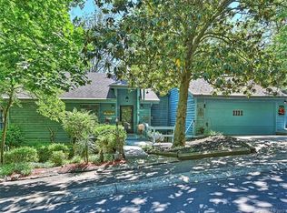 1111 Palmyra Dr, Fort Mill, SC 29708