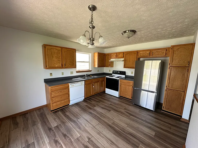 4017 Campion St — Photo 9