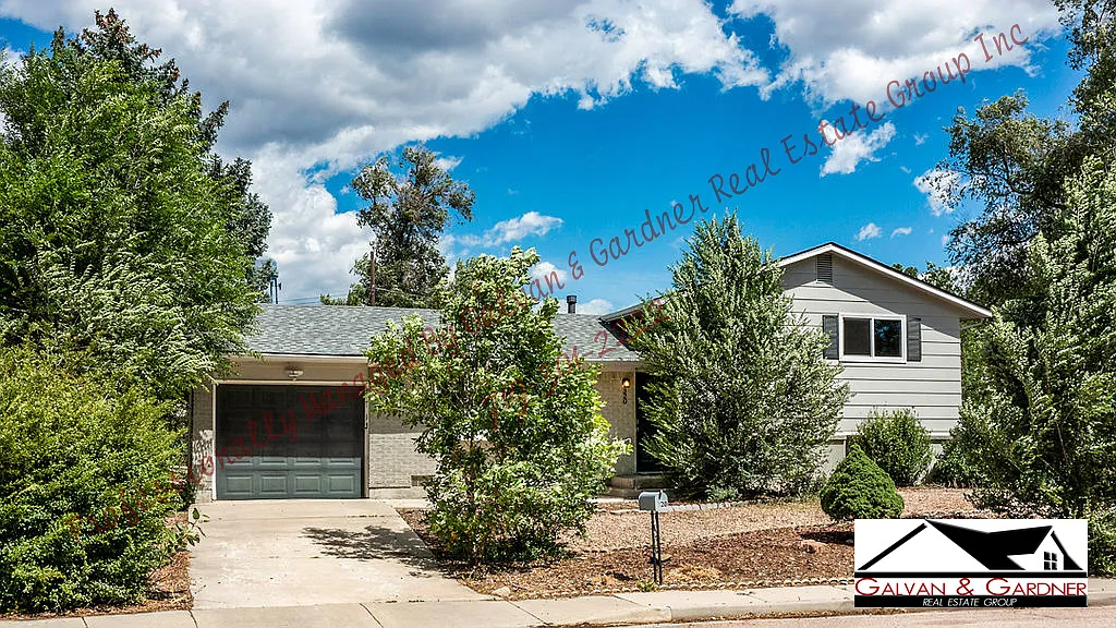 3 bed, 1589 sqft, $2,150 — Photo 2