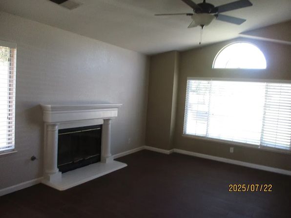 180 Barcelona Dr
