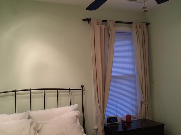 2nd image of 7072 N Wolcott Ave