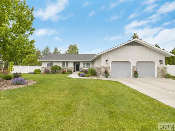 3082 Homestead Ln, Idaho Falls, ID 83404