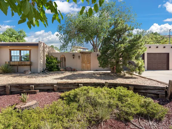 14317 Oakwood Pl NE, Albuquerque, NM 87123