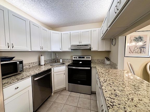 2nd image of 2703 SW Matheson Avenue #116-C1