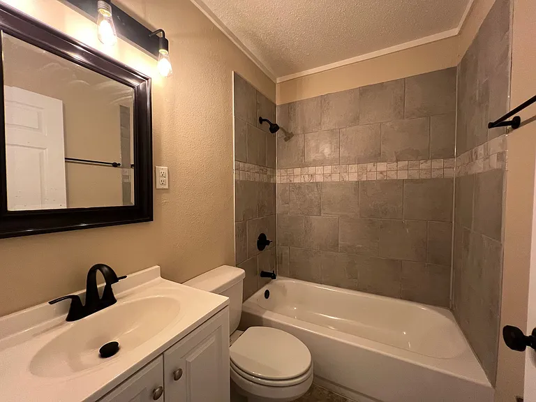 3525 N Trezevant St — Photo 12