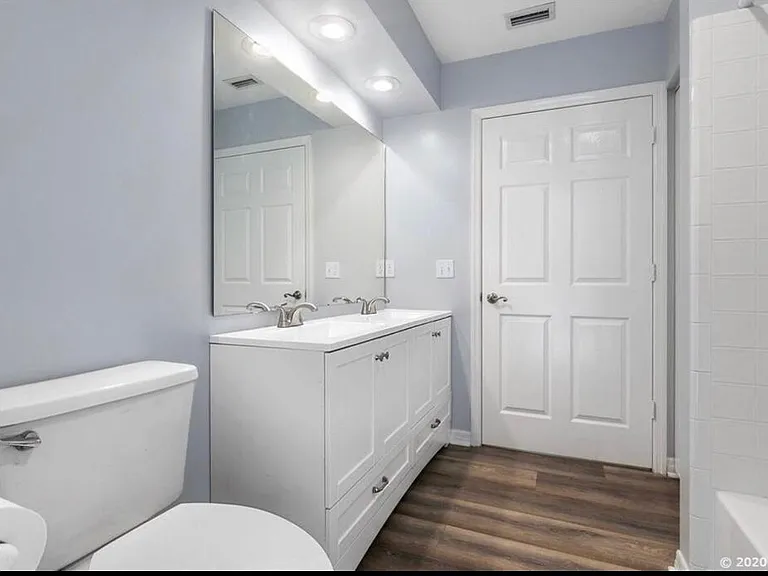 4535 NW 53rd Ln — Photo 12