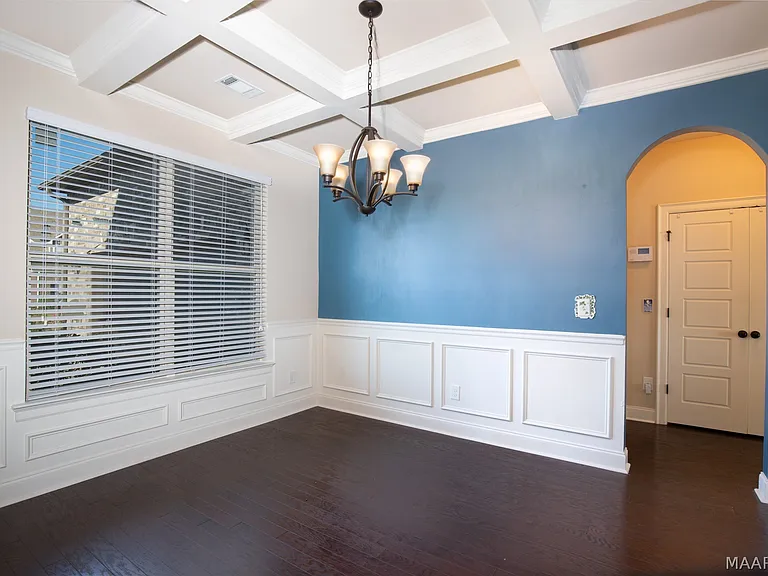 9212 Concord Park Dr — Photo 5