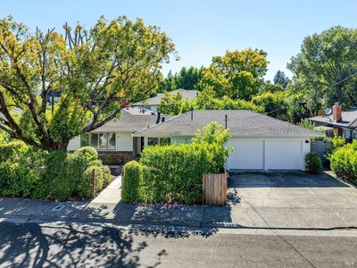 765 Florence Lane, Healdsburg, CA, 95448
