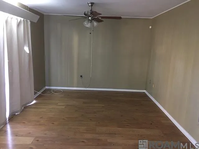 561 E State St #2 — Photo 6