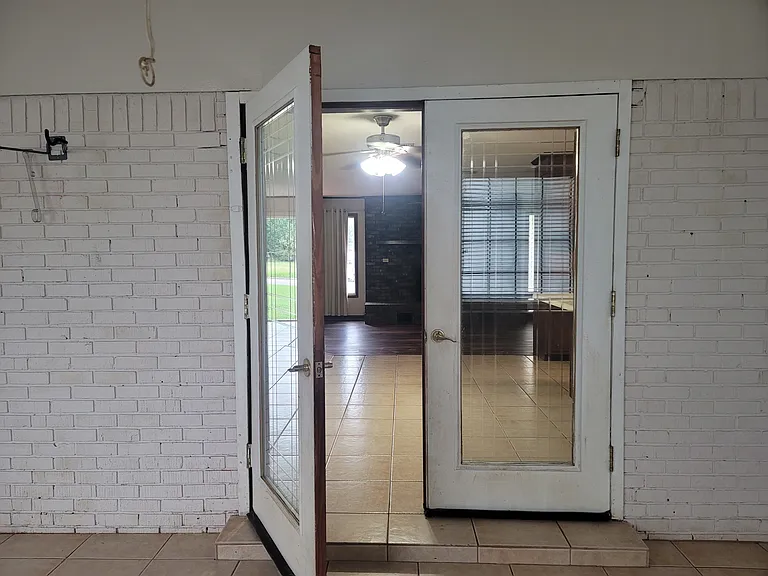 Sun Room looking into the house
