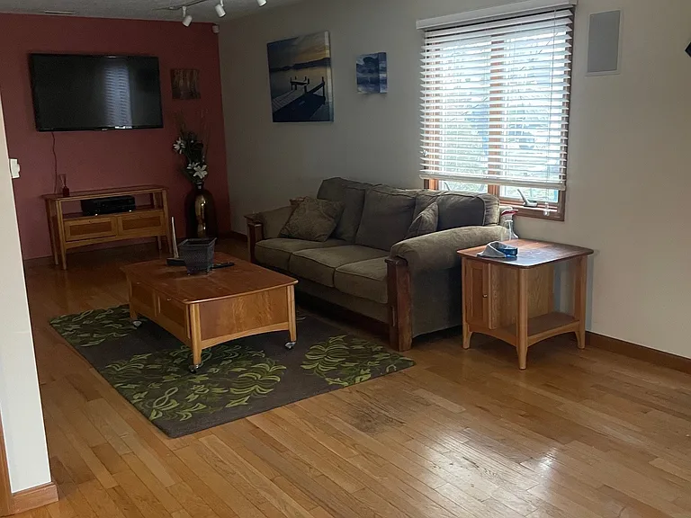 1074 Chapman Lake Dr — Photo 15