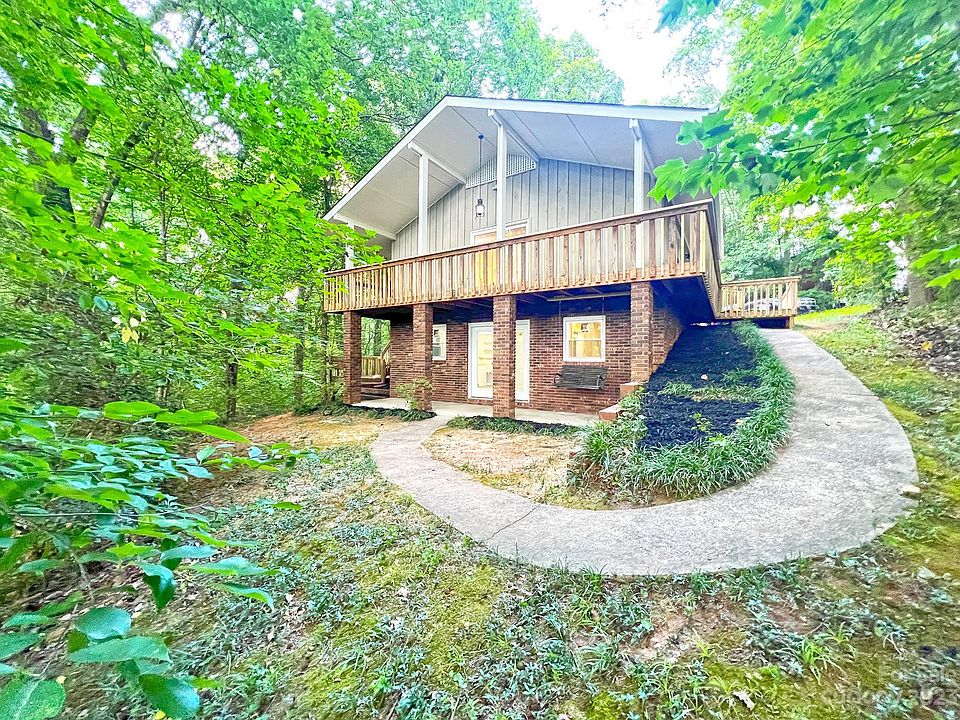 1st image of 654 Harper Ln