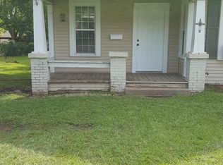 107 S Church St #B, Troup, TX 75789
